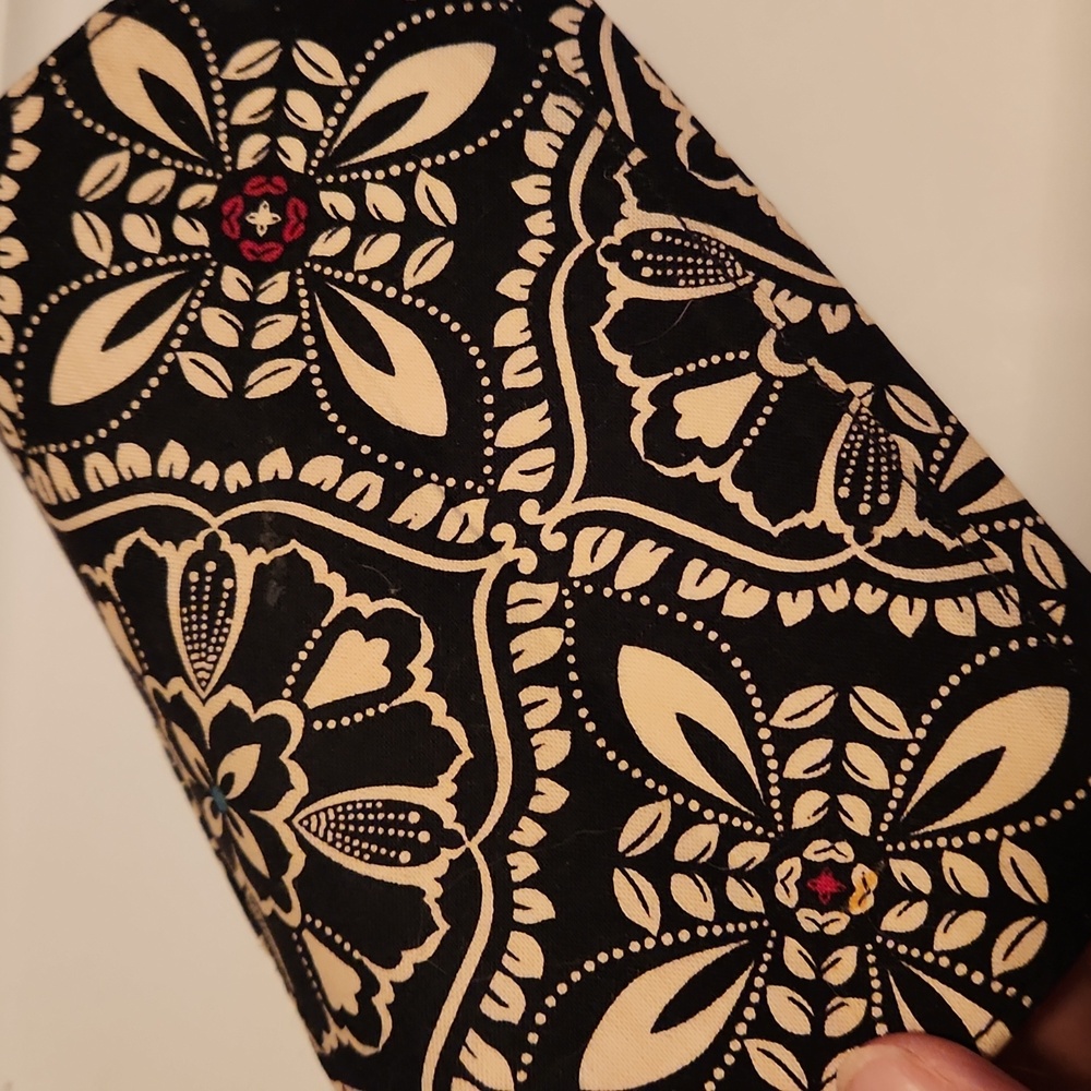 Vera Bradley Floral Print Pouch and Eye Glasses Case - Picture 7 of 8